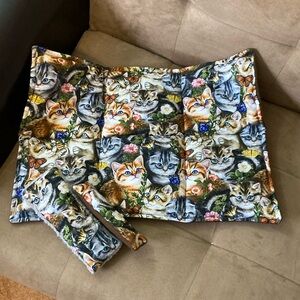 Catnip quilted blanket with matching catnip pillow huggers